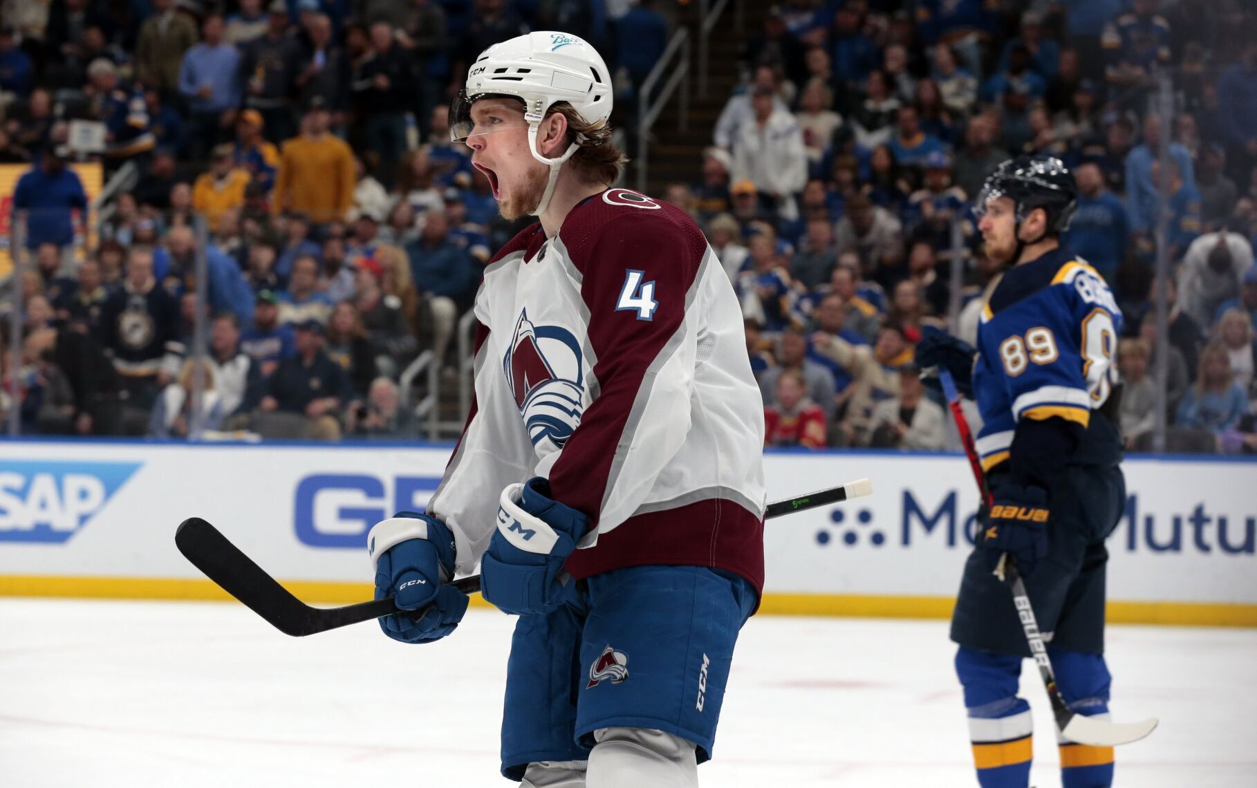 Blues host Avalanche in Game 4